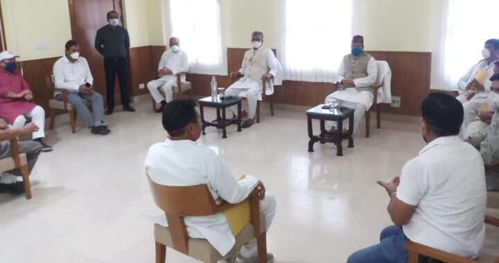 हल्द्वानी- CM रावत ने की समीक्षा, अधिकारियों को निर्देश, कोविड-19 को लेकर लापरवाही बर्दाश्त नहीं