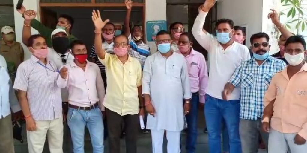 भाजपा राज में पिट रहे दर्जा राज्य मंत्री