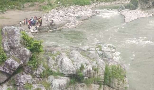 Breaking News- कोसी नदी में नहाने गए रामनगर के दो युवक डूबे, एक का मिला शव दूसरे के लिए रेस्क्यू जारी