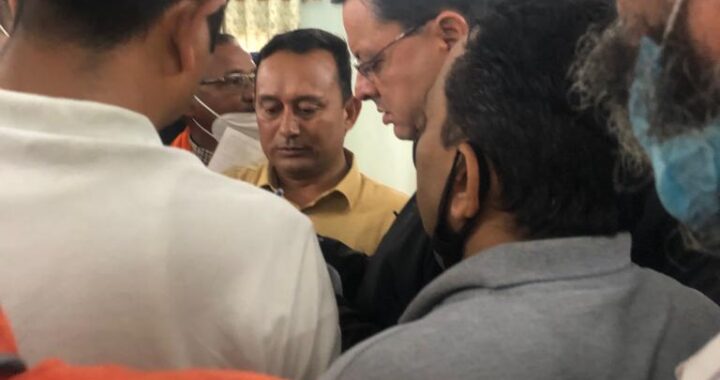 हल्द्वानी-BJP नेता देवेंद्र बिष्ट ने CM धामी को ज्ञापन सौंपकर नुकसान से अवगत कराया, प्रभावित लोगों को मुआवजा दिलाने की मांग