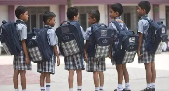 देहरादून -(बड़ी खबर) महीने में एक दिन बच्चे बिना बैग के जायेंगे स्कूल