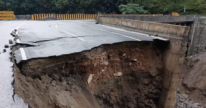 उत्तराखंड- इस जिले में बारिश ने मचाई तबाही, कई सड़कें ध्वस्त