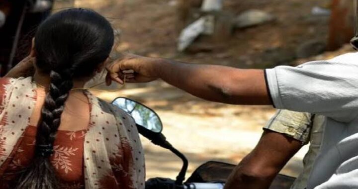 हल्द्वानी- महिला को गलत नियत जंगल ले जा रहा था युवक, महिला ने चलती बाईक से मारी कूदी