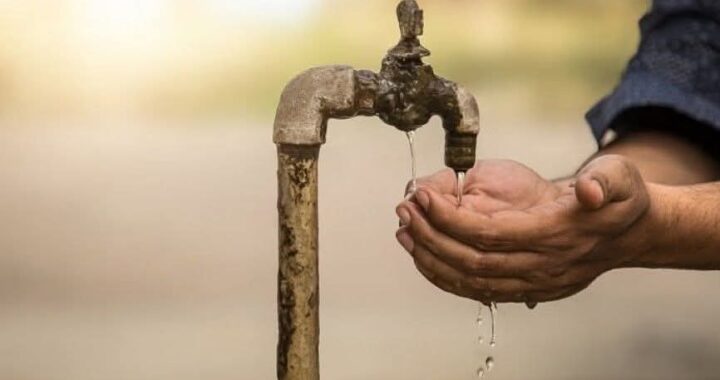 उत्तराखंड: पानी की किल्लत सताए तो ये नंबर मिलाएं, सीएम के निर्देश के बाद जिलावार बनाएं गए कंट्रोल रूम
