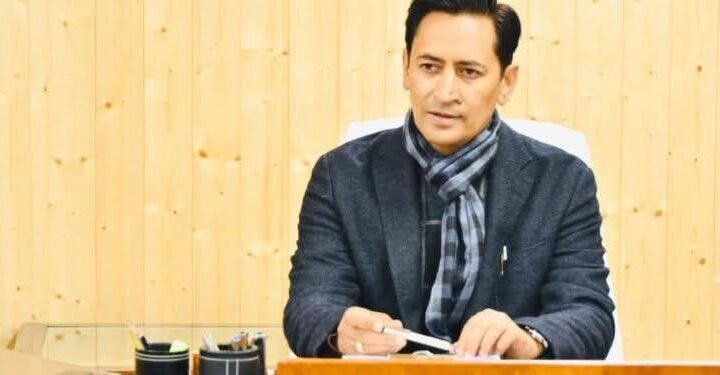 उत्तराखंड: कुमाऊं में लैंड फ्रॉड पर सख्ती, एक ही ज़मीन की दोहरी बिक्री पर रोक, अब खरीद से पहले करनी होगी तस्दीक