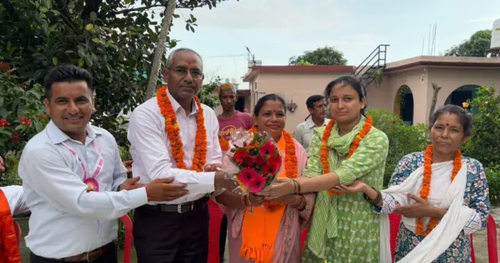 गौलापार: चोरगलिया जिला पंचायत चुनाव: अनीता बेलवाल के समर्थन में MLA ने किया ताबड़तोड़ जनसंपर्क