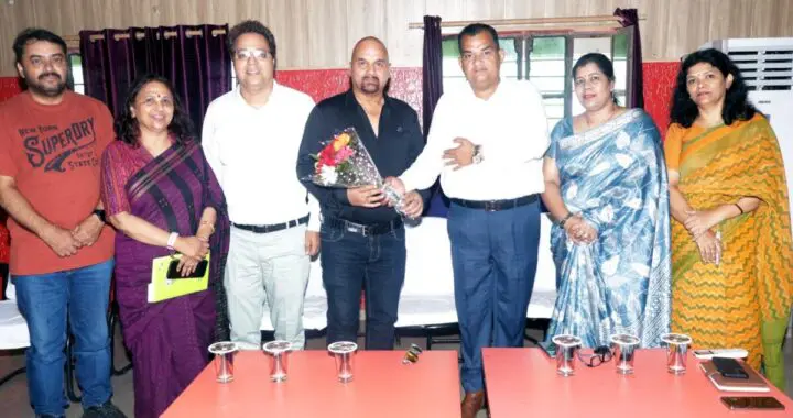 हल्द्वानी : भारतीय विश्वकप टीम के विकेटकीपर मोहन चतुर्वेदी ने शैमफोर्ड स्कूल में छात्रों से किया प्रेरणादायक संवाद