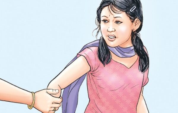 उत्तराखंड : दुस्साहस, यहां महिला मतदान कर्मी से छेड़छाड़, कार से कूद कर बचाई जान
