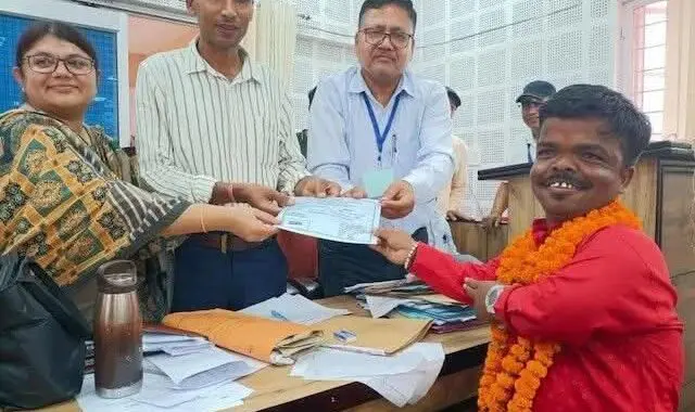 उत्तराखंड: कद साढ़े तीन फीट, लेकिन हौसला आसमान जैसा! लच्छू पहाड़ी ने जीत से बदली राजनीति की तस्वीर