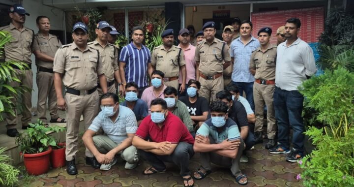 हल्द्वानी: (बड़ी खबर) युवाओं के भविष्य से खिलवाड़ करने वाला नकल गिरोह गिरफ्तार, SSP ने किया बड़ा खुलासा