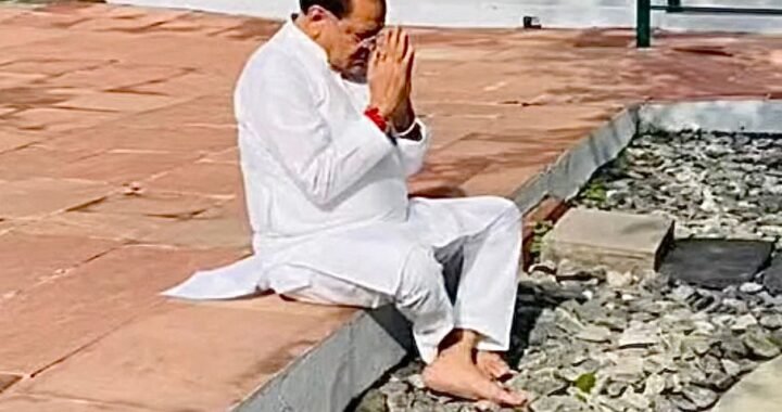 हल्द्वानी : अराजकता से आहत नेता प्रतिपक्ष पहुंचे गोल्जू भगवान की शरण में