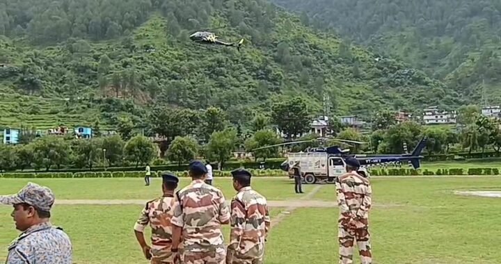 उत्तराखंड: उत्तरकाशी आपदा रेस्क्यू ,दो चीनूक, दो, MI 17, एयरफोर्स के दो और युकाडा 6 हेलीकॉप्टर रेस्क्यू में लगे