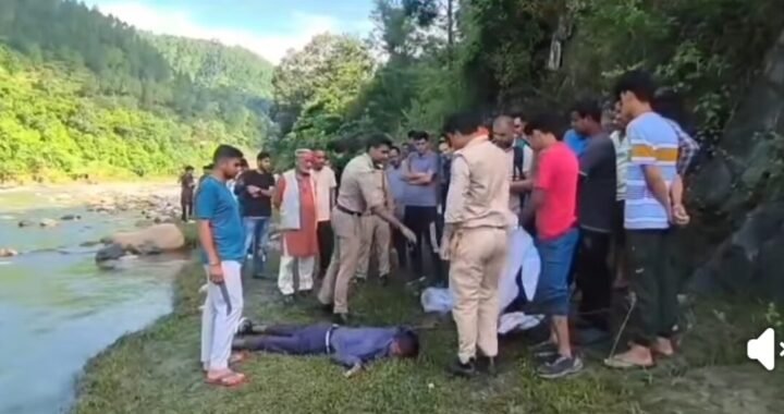 उत्तराखंड: स्कूल जाते हुए हुआ दर्दनाक हादसा