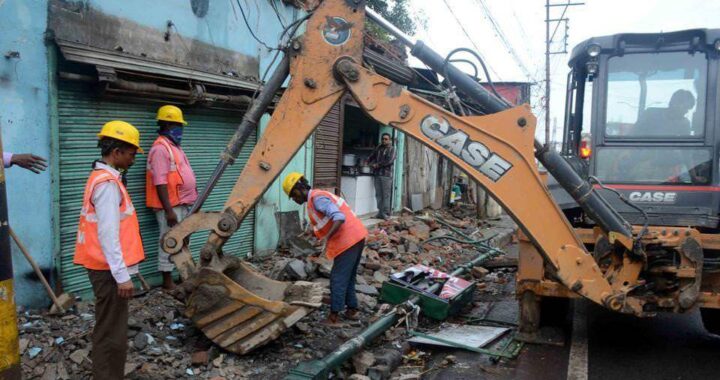 धामी सरकार सख्त: अवैध धार्मिक स्थलों की सूची तैयार, अतिक्रमण पर फिर शुरू होगा विशेष अभियान