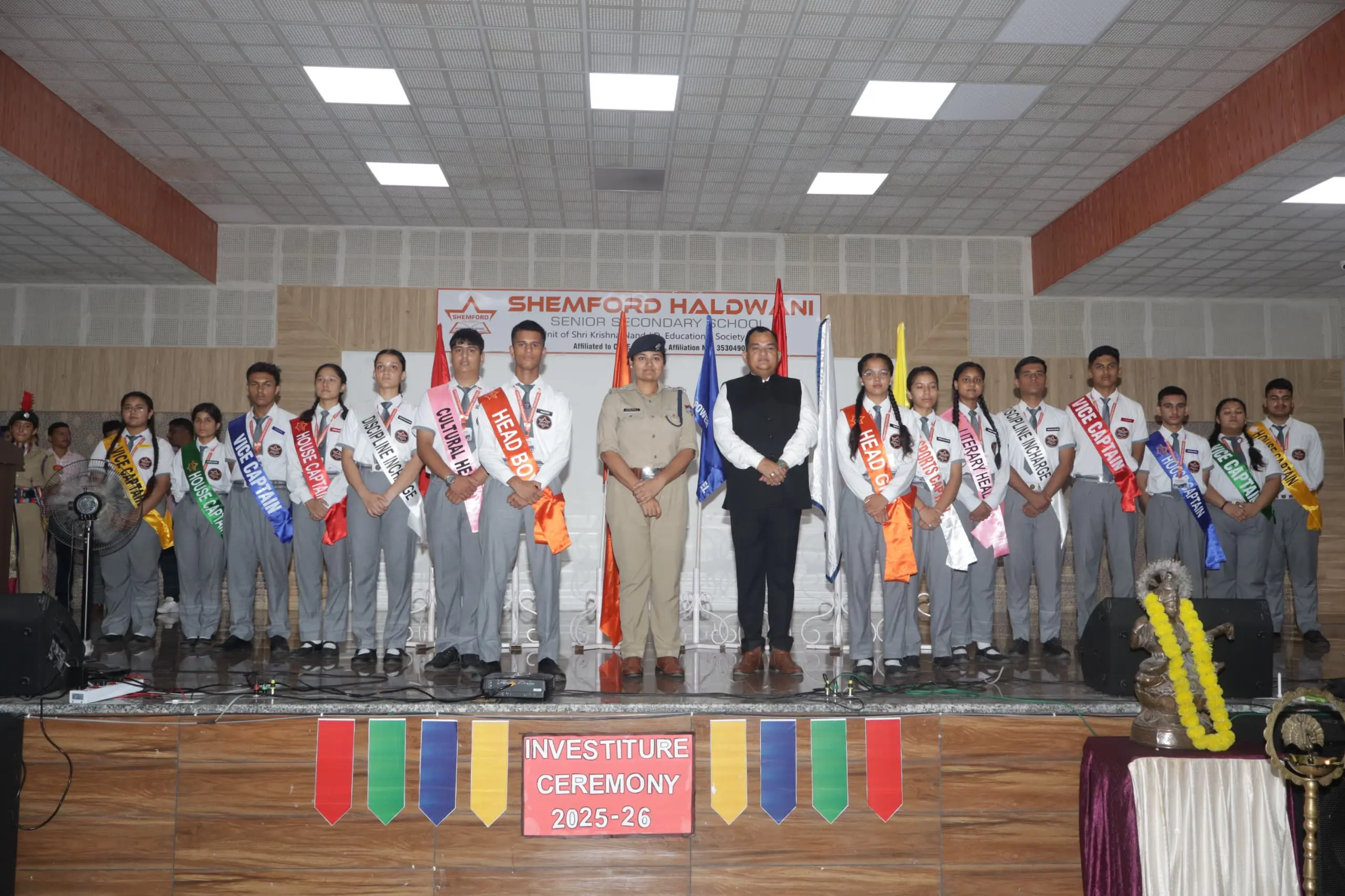 हल्द्वानी :(School News)शैमफोर्ड सीनियर सेकेंडरी स्कूल में स्कूल कैबिनेट का शपथ ग्रहण समारोह आयोजित