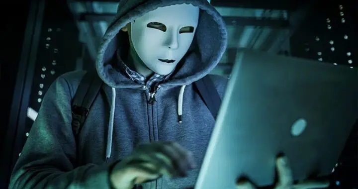 उत्तराखंड: इश्क में अंधा हुआ व्यापारी, ‘ट्रेडिंग क्वीन’ ने मिनटों में साफ कर दिए 14 लाख!