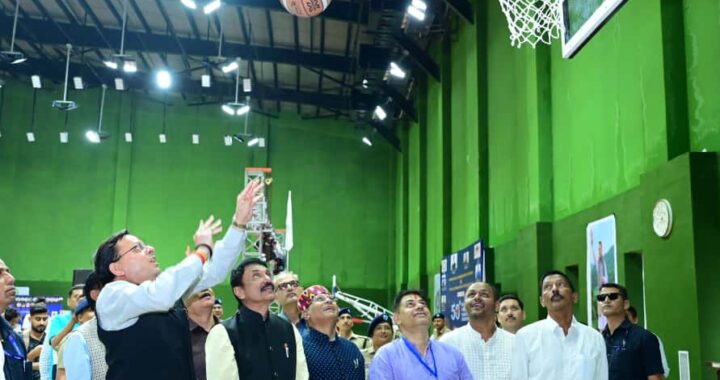 सीएम के धमाकेदार शॉट्स से झूम उठा देहरादून,खेलों की दुनिया में उत्तराखंड ने मचाई धूम!