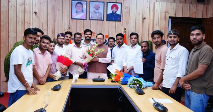 देहरादून : (बड़ी खबर) मुख्यमंत्री पुष्कर सिंह धामी से उत्तराखंड बेरोजगार संघ के प्रतिनिधियों ने की भेंट