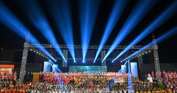 हल्द्वानी : दिल्ली पब्लिक स्कूल हल्द्वानी में वार्षिक समारोह स्वराज्यदीप का भव्य आयोजन