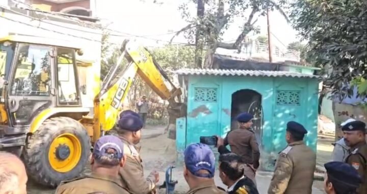 उत्तराखंड : यहां एक और अवैध मजार धामी सरकार ने ध्वस्त की