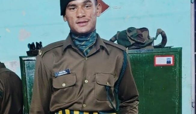 उत्तराखंड : दस दिन पूर्व ही छुट्टी काटकर लौटे थे डूयूटी में वापस, आज आज आई दुखद खबर