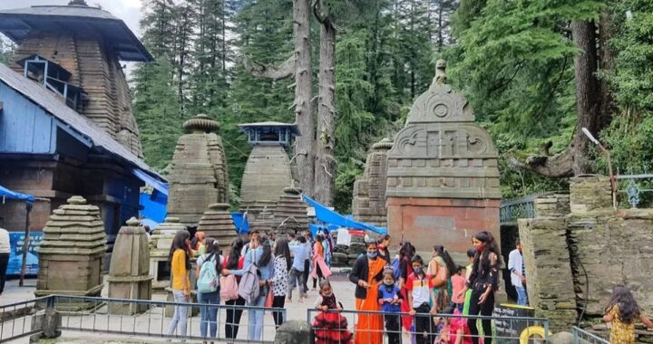 उत्तराखंड: नवजात के असली बाप की जांच के लिए जागेश्‍वर धाम पहुंचा परिवार, जानिए आगे क्या हुआ ?