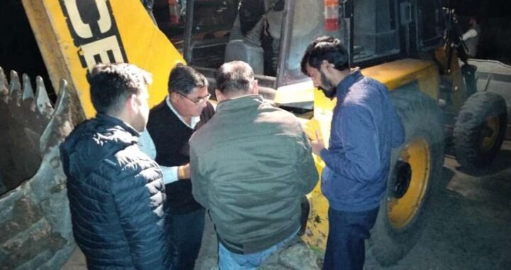 हल्द्वानी :(बड़ी खबर) DM रयाल के निर्देश पर बड़ी कार्रवाई, JCB और डंफर सीज