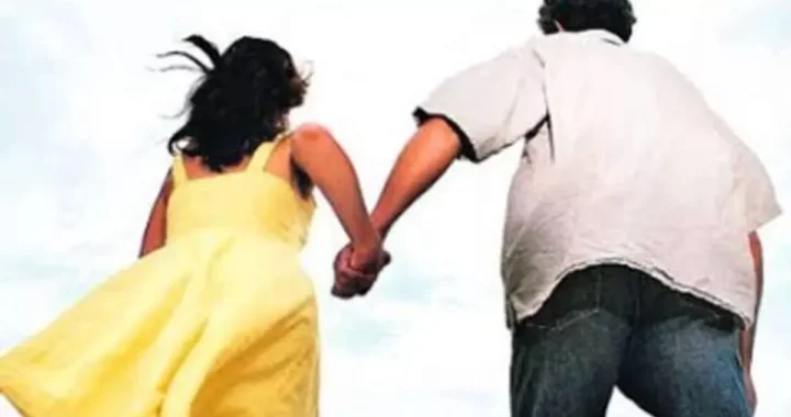 उत्तराखंड: यहां युवक के साथ नाबालिग गेस्ट हाउस में पकड़ी गई, हुआ हंगामा