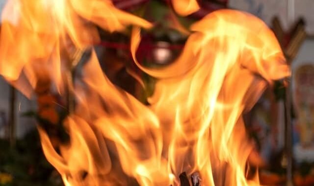 उत्तराखंड: यहां दो मंजिला मकान में लगी आग ढाई माह के बच्ची जिंदा जली