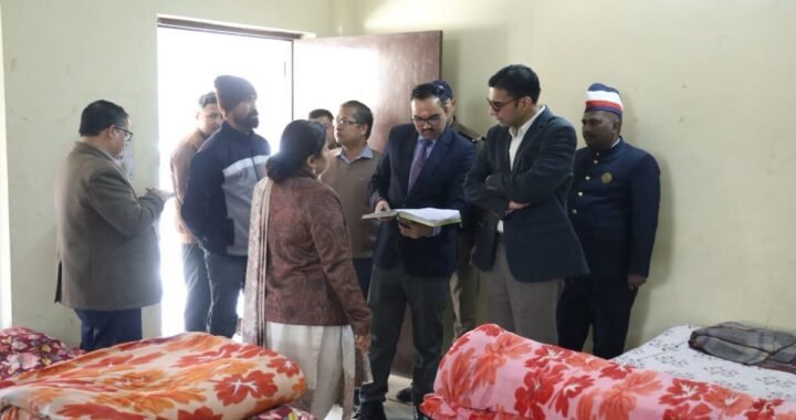 उत्तराखंड: रैनबसेरों में स्वच्छता और सुरक्षा जरूरी, डीएम ने नगर निगम को दिए सख्त निर्देश