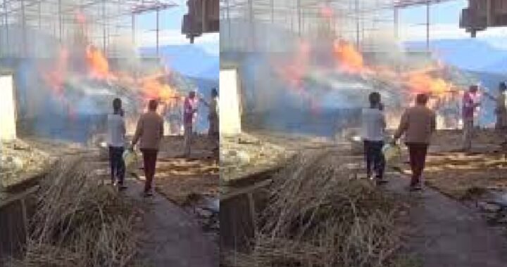 उत्तराखंड: यहाँ 70 साल पुराना कीमती घर हुआ जलकर हुआ खाक