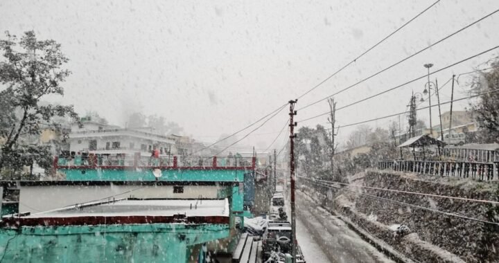 उत्तराखंड: बर्फबारी से यहां मार्ग अस्थाई रूप से बंद