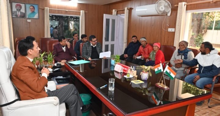 हल्द्वानी :(बड़ी खबर) कमिश्नर ने दिए रेता बजरी के स्टॉक चैक कर सीज करने के निर्देश