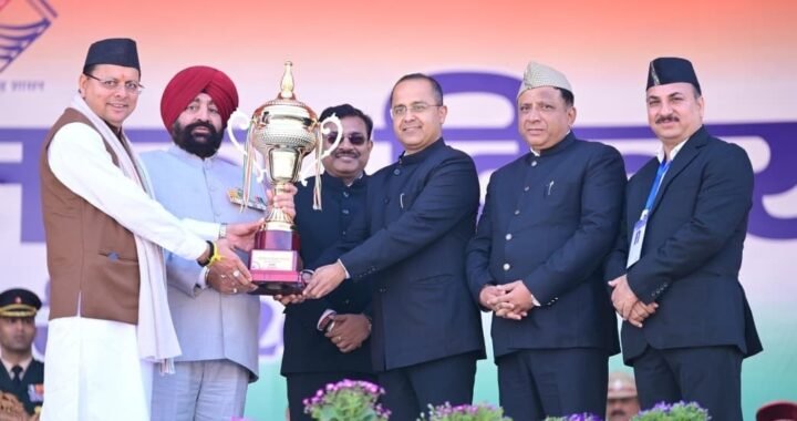 उत्तराखंड: गणतंत्र दिवस पर सूचना विभाग की झांकी का जलवा, लगातार तीसरी बार प्रथम स्थान