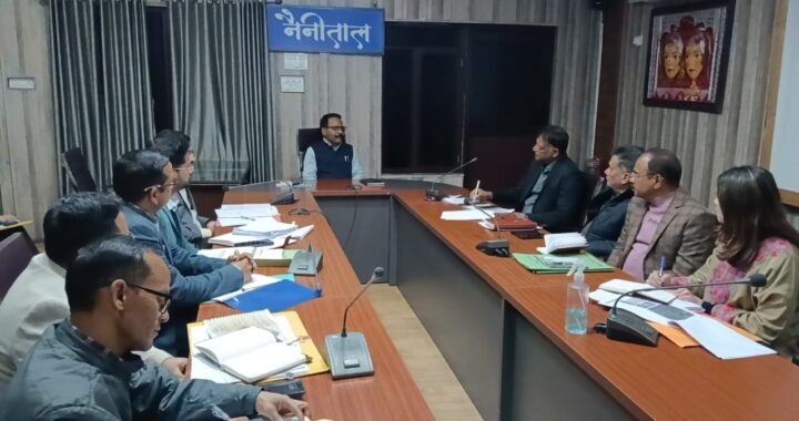 उत्तराखंड: ग्राउंड लेवल पर जनसहभागिता से वनाग्नि रोकथाम सुनिश्चित करें – जिलाधिकारी रयाल