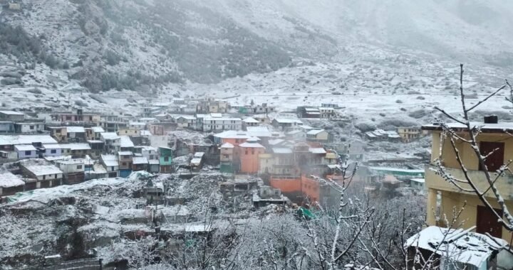 उत्तराखंड: कड़ाके की ठंड ने रोका बदरीनाथ धाम का मास्टर प्लान, मजदूर लौटने लगे वापस