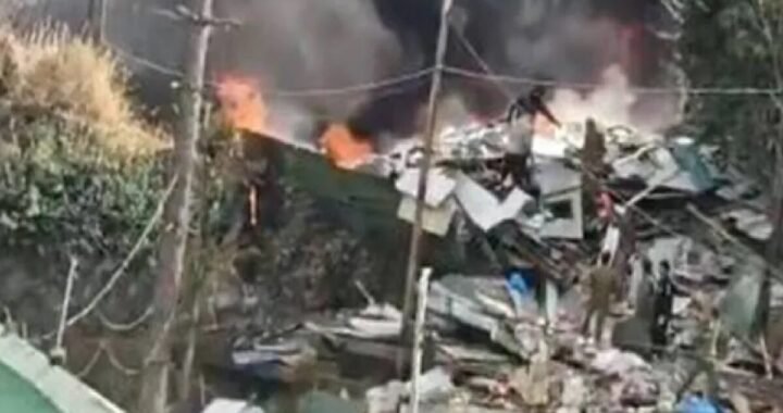 उत्तराखंड: यहाँ सेना कैंप में लगी भीषण आग