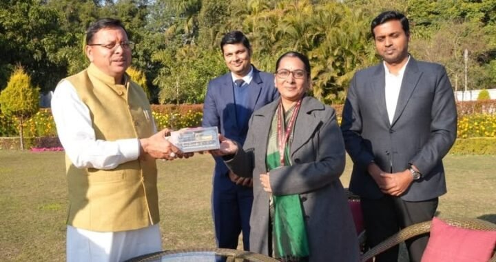 उत्तराखंड: मुख्यमंत्री धामी से डीआरएम मुरादाबाद ने की रेल परियोजनाओं पर चर्चा