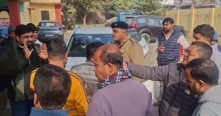 उत्तराखंड: यहाँ कथावाचक पर हुआ जानलेवा हमला, कैबिनेट मंत्री ने पुलिस से की बात