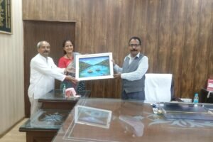 उत्तराखंड: धामी सरकार की योजना से महिला उद्यमी बनीं किरन जोशी