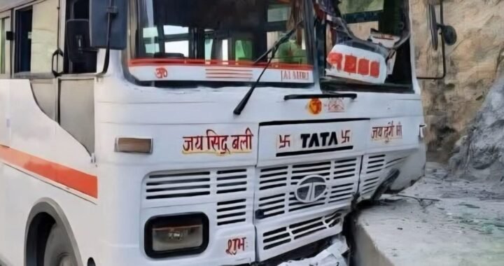 उत्तराखंड : यहाँ बड़ा हादसा टला,बस के ब्रेक हुए फेल,चालक की सूझबूझ से बचीसभी यात्रीयों की जान