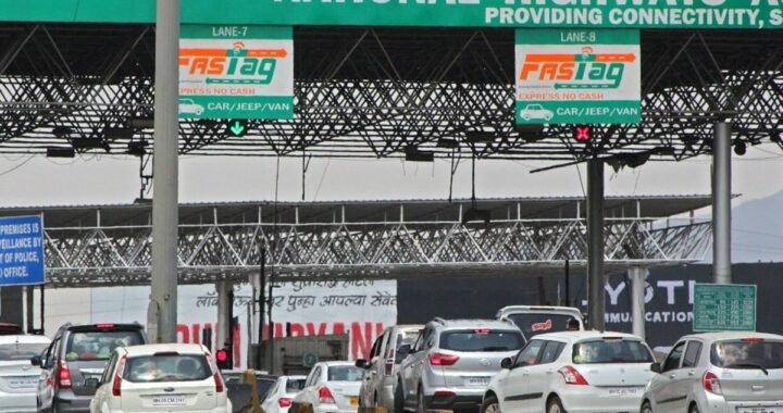देहरादून : उत्तराखंड में इन 11 जगह एंट्री पर वाहनों से लिया जा रहा ग्रीन सेस