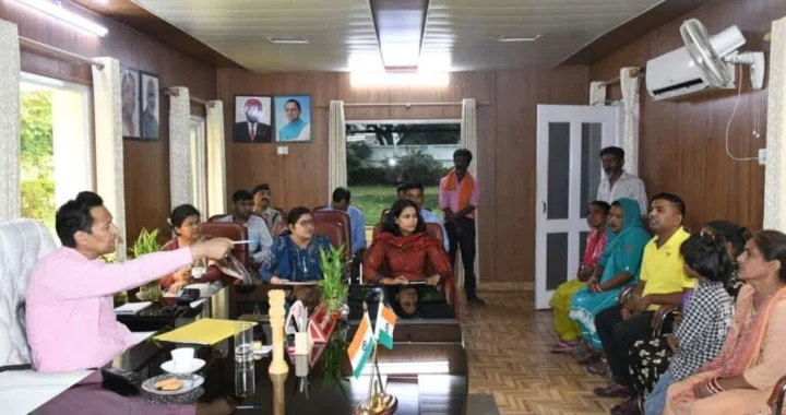 हल्द्वानी : कुमाऊं कमिश्नर दीपक रावत की जनता से अपील,जमीन एवं संपत्ति की खरीद-बिक्री में बैंक के जरिए करे भुगतान…
