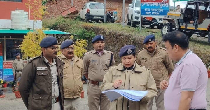 पिथौरागढ़ : IG कुमायूँ रिद्धिम अग्रवाल ने पिथौरागढ़ में किया वार्षिक निरीक्षण