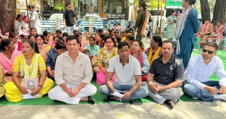 हल्द्वानी : महिलाओं के हक के लिए आगे आए नीरज तिवारी