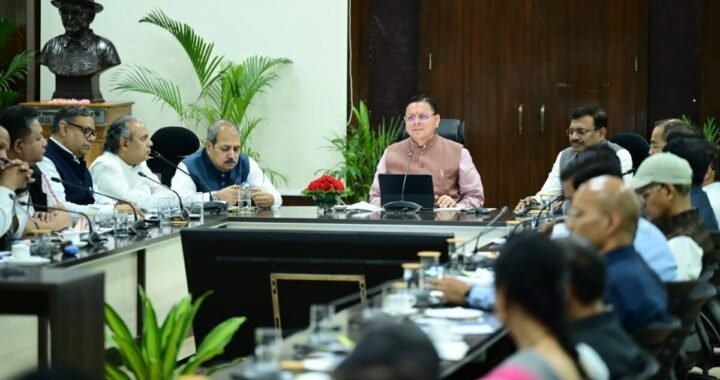 सीएम धामी सख्त: 30 दिन से लंबित शिकायतों पर चलेगा विशेष अभियान