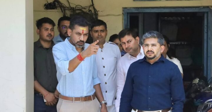 देहरादून :(बड़ी खबर) यहां नए DM ने किया ताबड़तोड़ निरीक्षण