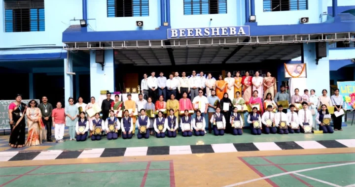हल्द्वानी : बियरशिबा सीनियर सेकेंडरी स्कूल में 10 के मेधावी विद्यार्थियों का सम्मान