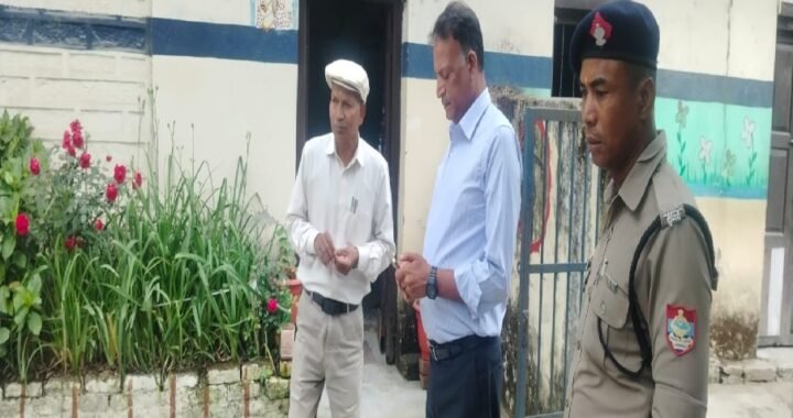 उत्तराखंड: स्कूल में नहीं मिला एक भी शिक्षक, औचक निरीक्षण में खुली पोल