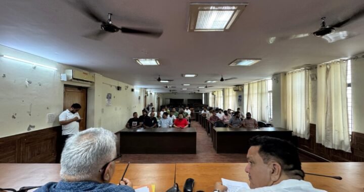 उत्तराखंड : फूड कोर्ट एवं बाजार संचालकों को महापौर की सख्त हिदायत, अनुबंध शर्तों और स्वच्छता नियमों का करें पालन